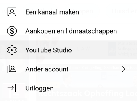 Screenshot menu op YouTube om tot YouTube studio te geraken